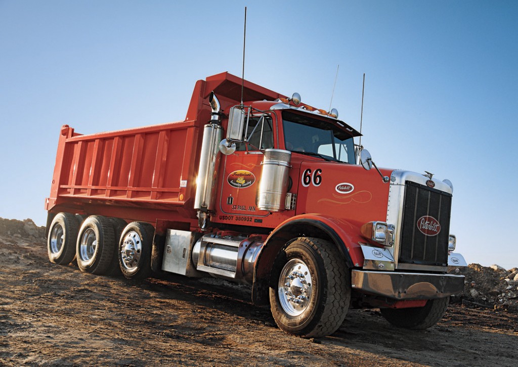 3 Things To Prioritize When Purchasing Dump Truck Insurance